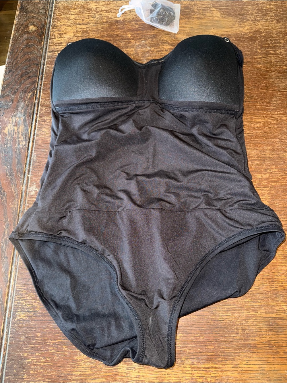 EUC Anne Cole black bandeau one piece twist front shirred swim suit size 12 - Picture 9 of 10